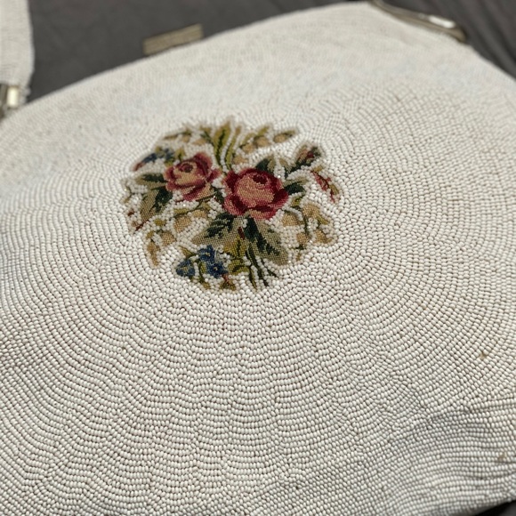 Beaded shoulders bag - Picture 2 of 4